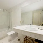 Appartement Coastal Apartment, With Swimming Pools And Close To The Beach, In The Tourist Bahia De *