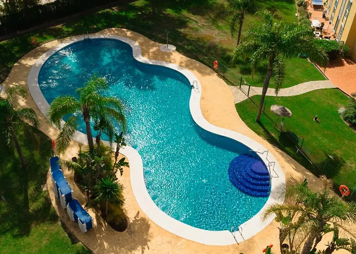 Apartment Coastal Apartment, With Swimming Pools And Close To The Beach, In The Tourist Bahia De *