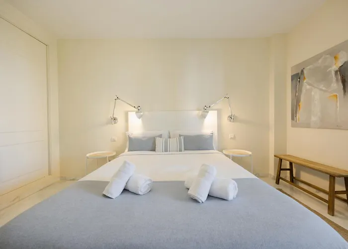 Lägenhet Coastal Apartment, With Swimming Pools And Close To The Beach, In The Tourist Bahia De *