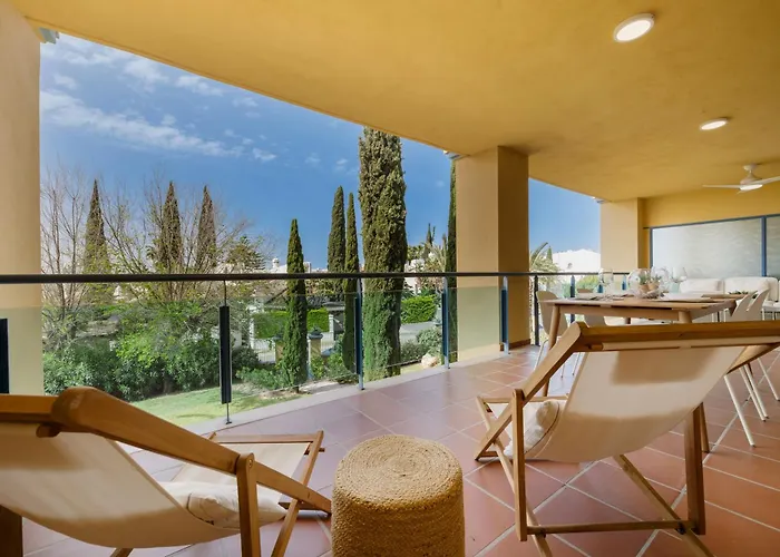 Coastal Apartment, With Swimming Pools And Close To The Beach, In The Tourist Bahia De Marbella