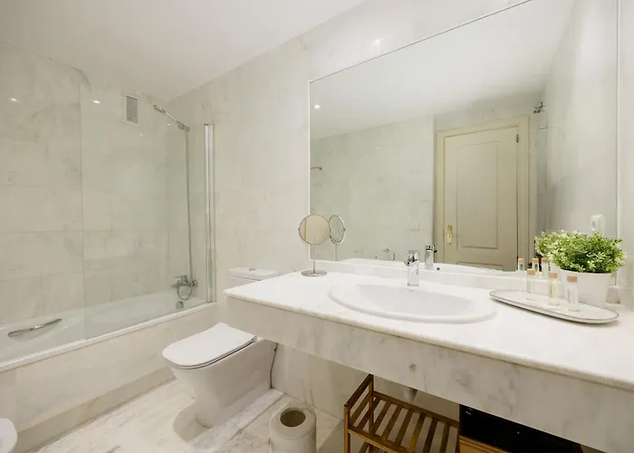 Appartamento Coastal Apartment, With Swimming Pools And Close To The Beach, In The Tourist Bahia De Marbella *