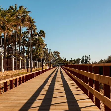 Coastal Apartment, With Swimming Pools And Close To The Beach, In The Tourist Bahia De Marbella